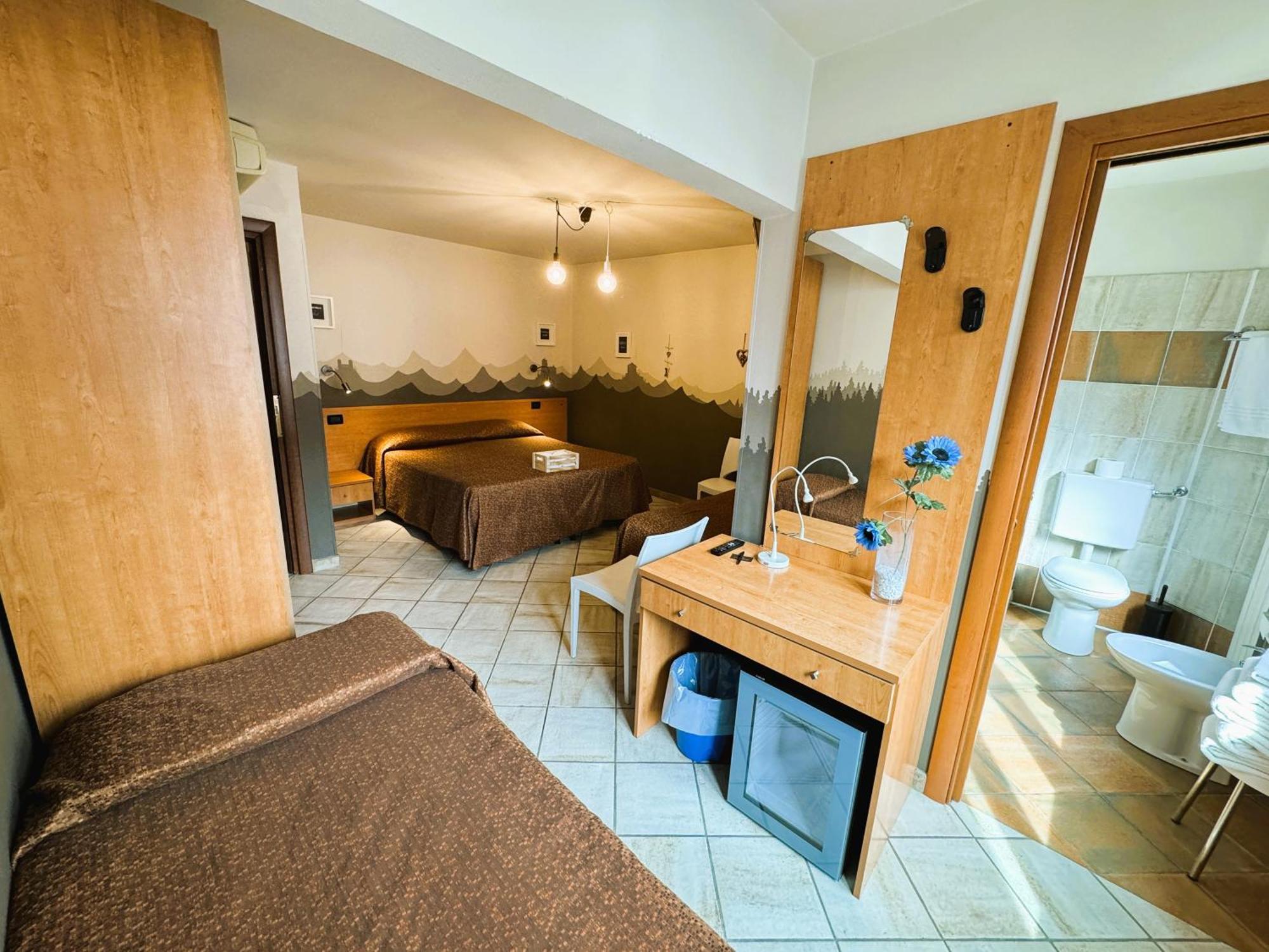 Hotel&Restaurant Armanac De Toubie Arnad Екстериор снимка