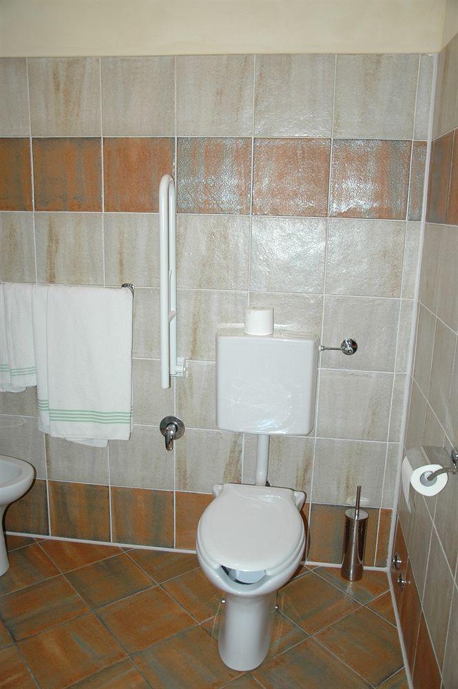 Hotel&Restaurant Armanac De Toubie Arnad Екстериор снимка